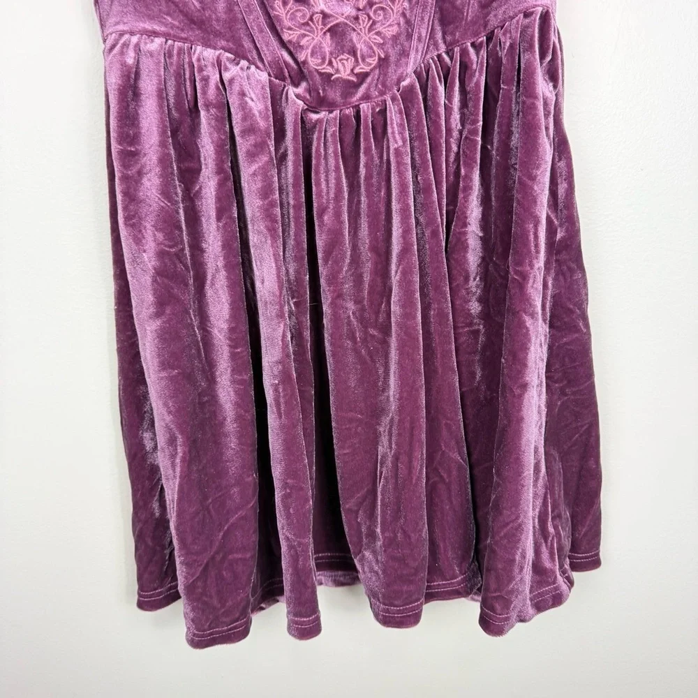 Shein Croquet Mod Floal Velvet Mini Dress Purple Womens Small Fit and Flare NWT - Picture 5 of 8